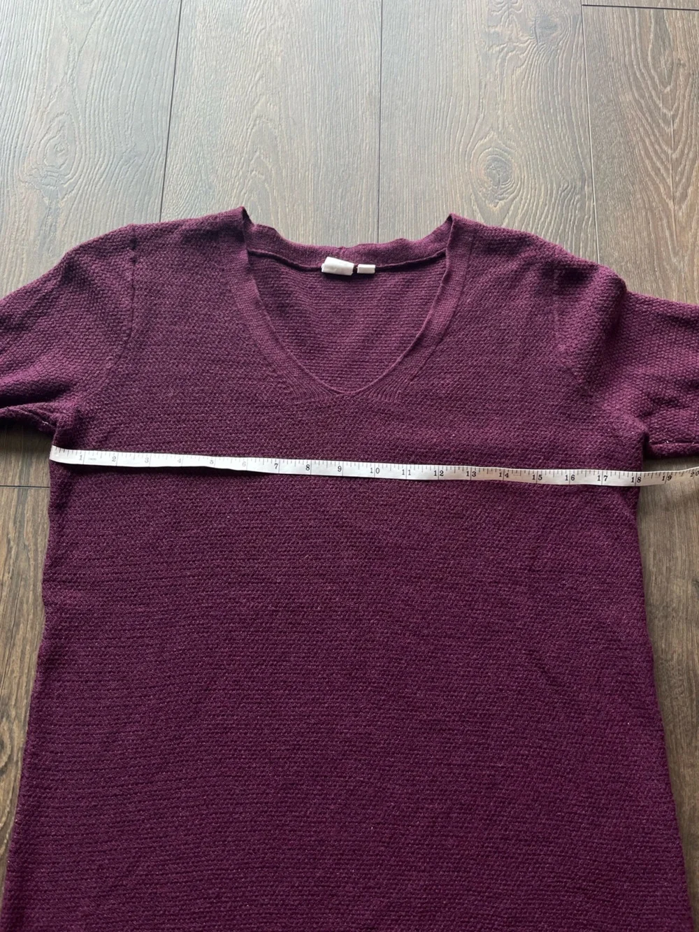 GAP V-Neck Sweater